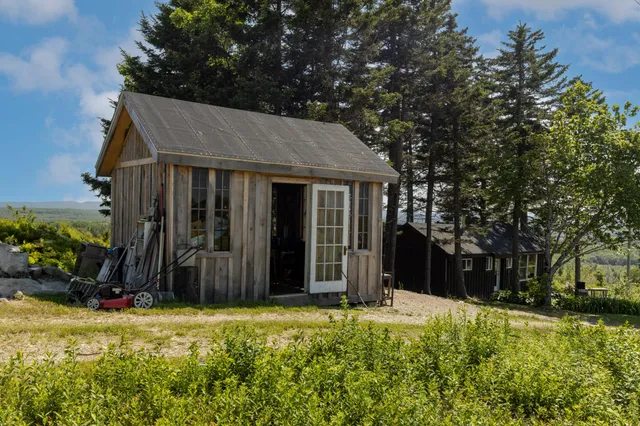 $1,100,000 | Undisclosed Address, Searsport, ME 04974
