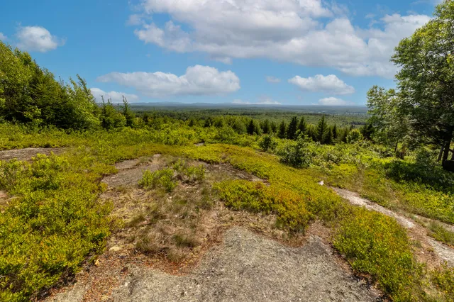 $1,100,000 | Undisclosed Address, Searsport, ME 04974
