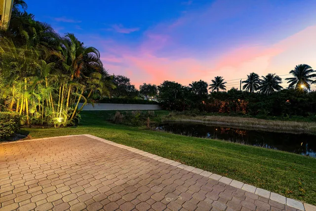 $2,490,000 | 7077 Vía Mediterrania, Boca Raton, FL 33433