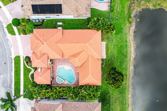 $2,490,000 | 7077 Vía Mediterrania, Boca Raton, FL 33433