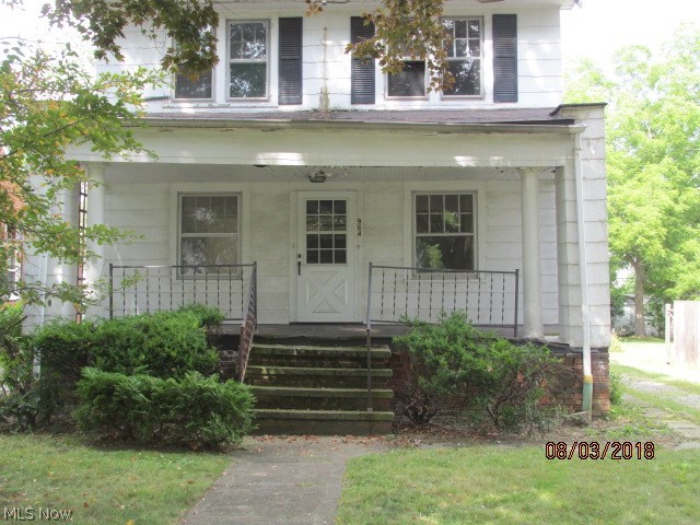 964 Rushleigh Road Cleveland Heights, OH 44121 - Photo 2 of 12