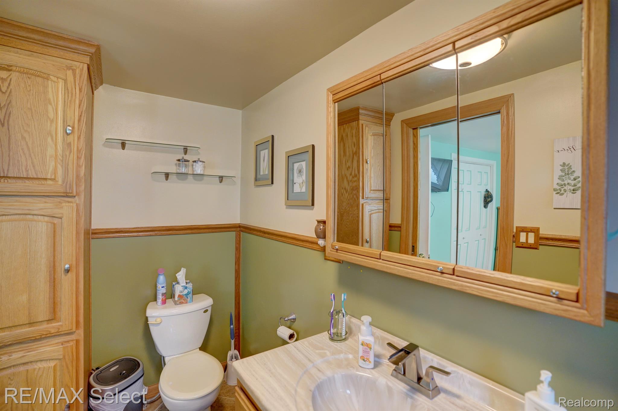 2216 East Wilson Road Clio, MI 48420 - Photo 31 of 48 Gallery Image 31