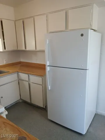 $1,100 | 1400 East Mesquite Avenue, Unit 2, Las Vegas, NV 89101