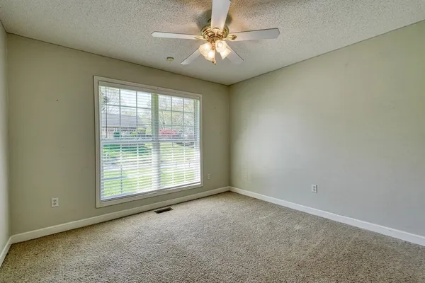 $329,900 | 860 Thackston Drive, Spartanburg, SC 29307