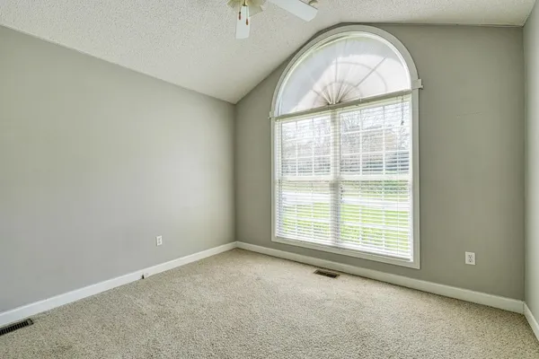 $329,900 | 860 Thackston Drive, Spartanburg, SC 29307