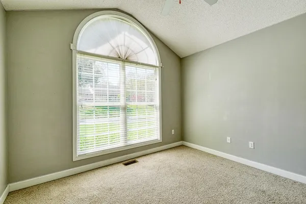 $329,900 | 860 Thackston Drive, Spartanburg, SC 29307