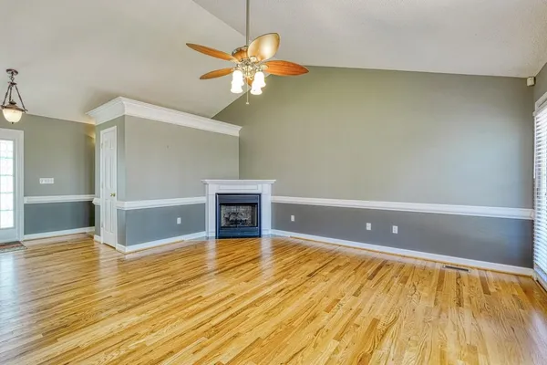 $329,900 | 860 Thackston Drive, Spartanburg, SC 29307