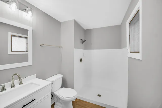 $309,900 | 6827 Sussex Road, Tinley Park, IL 60477