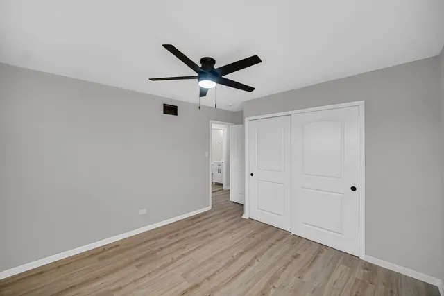 $309,900 | 6827 Sussex Road, Tinley Park, IL 60477