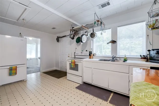 $299,000 | 444 Harvey Road, Bloomingdale, GA 31302