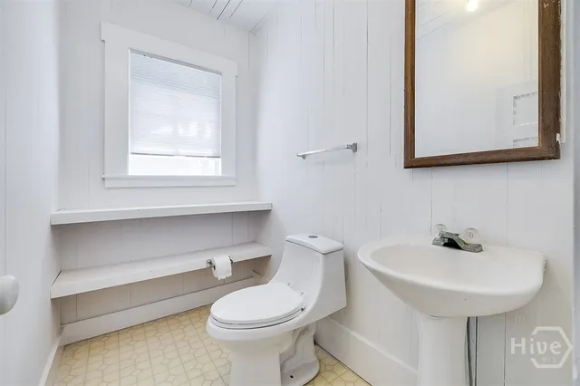 $299,000 | 444 Harvey Road, Bloomingdale, GA 31302