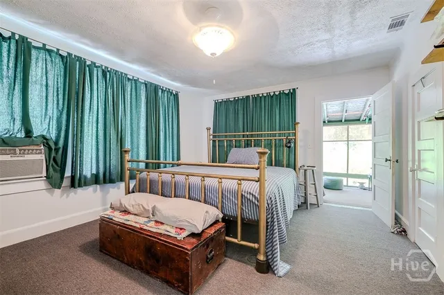 $299,000 | 444 Harvey Road, Bloomingdale, GA 31302