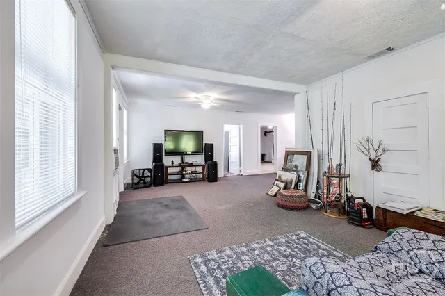 $299,000 | 444 Harvey Road, Bloomingdale, GA 31302