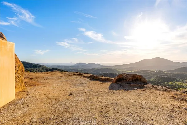 $2,200,000 | 34135 Cameron Drive, Sage, CA 92544
