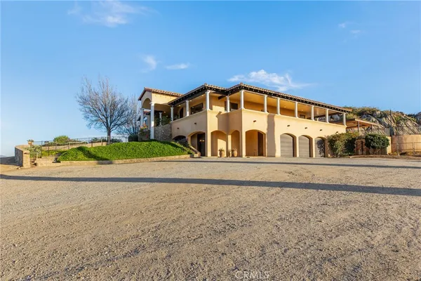 $2,200,000 | 34135 Cameron Drive, Sage, CA 92544