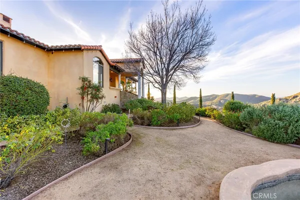 $2,200,000 | 34135 Cameron Drive, Sage, CA 92544