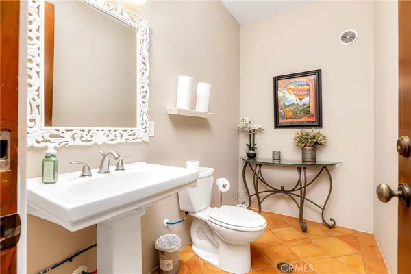 $2,200,000 | 34135 Cameron Drive, Sage, CA 92544
