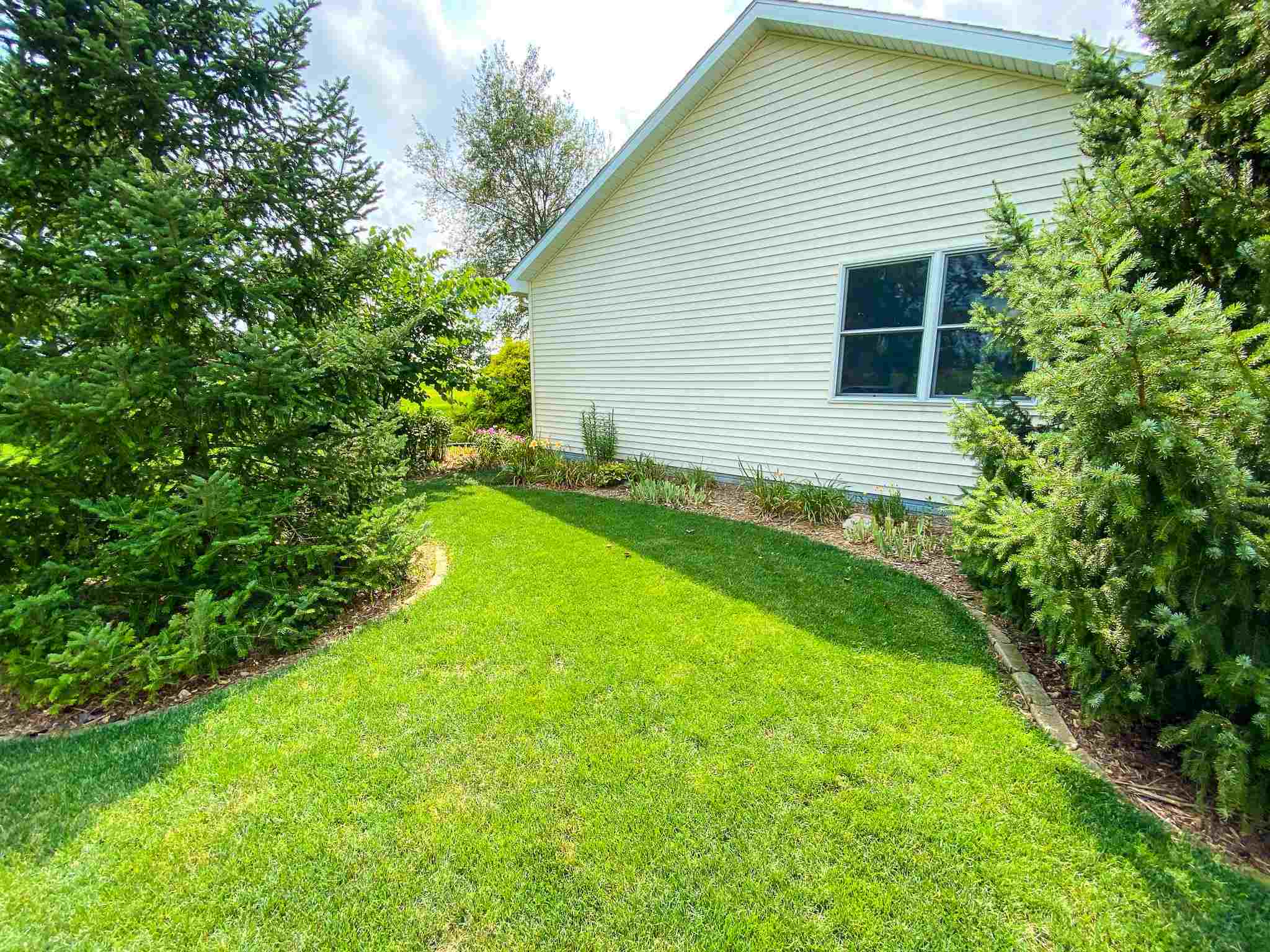 18782 Red Cedar Road New Paris, IN 46553 - Photo 29 of 36 Gallery Image 29