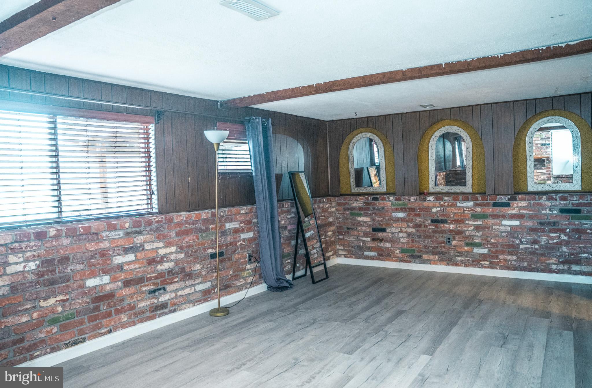 6304 Somerset Road Riverdale, MD 20737 - Photo 12 of 22