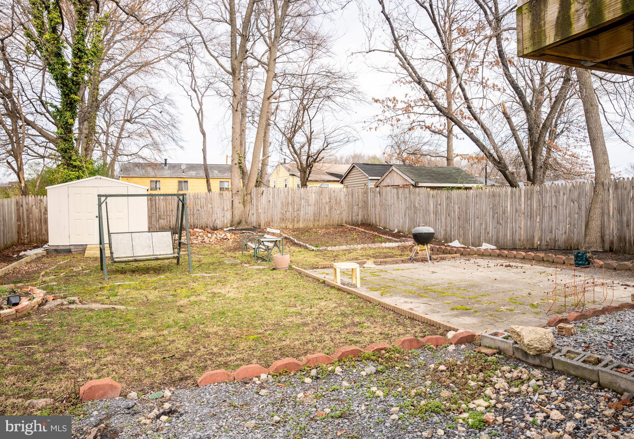 6304 Somerset Road Riverdale, MD 20737 - Photo 20 of 22