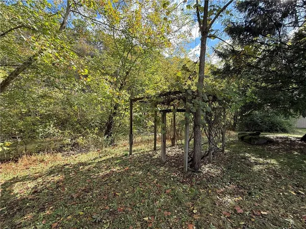 $85,000 | 81 Greene Street, Clarksville, PA 15322