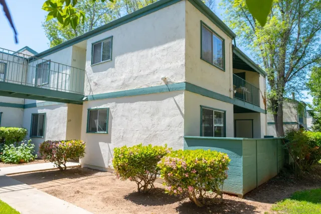 $359,000 | 1811 East Grand Avenue, Unit 89, Escondido, CA 92027