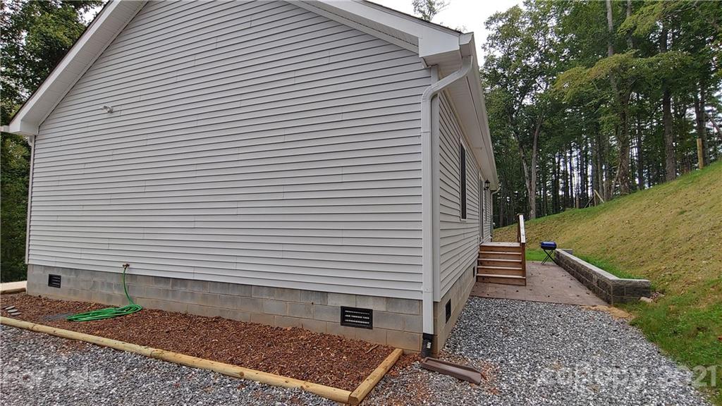 68 Olive Branch Road Sylva, NC 28779 - Photo 2 of 20 Gallery Image 2