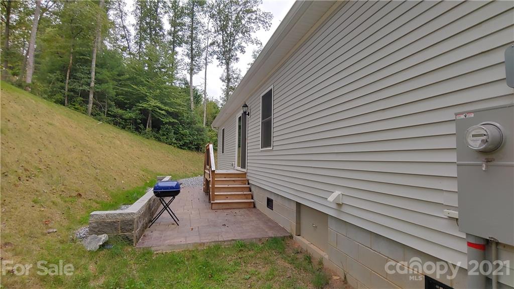 68 Olive Branch Road Sylva, NC 28779 - Photo 3 of 20 Gallery Image 3
