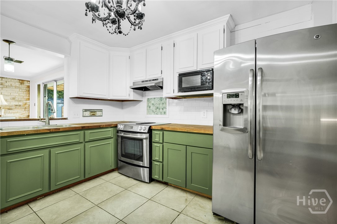 118 Cedar Grove Road Savannah, GA 31419 - Photo 11 of 31 Kitchen