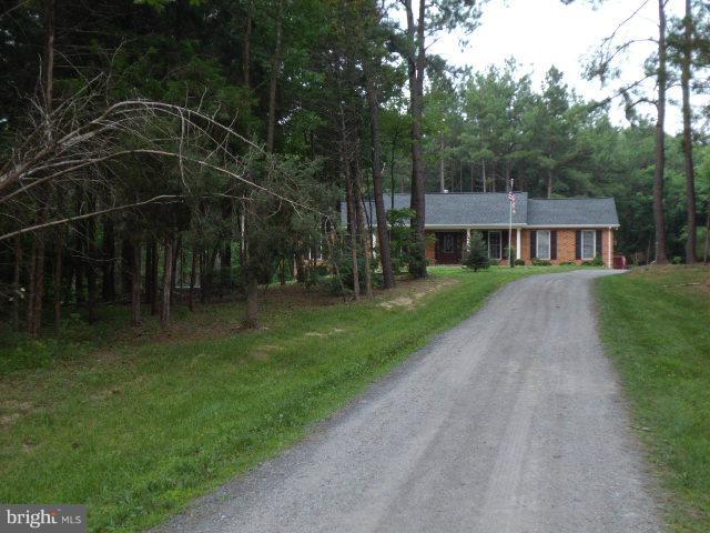 20140 Fort Valley Road Strasburg, VA 22657 - Photo 2 of 25 a view of a house with a yard