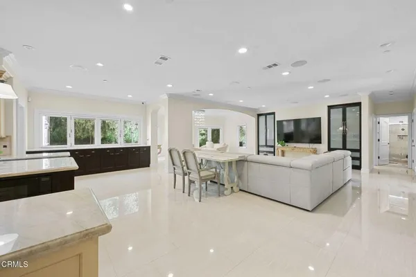 $3,688,000 | 3263 New York Drive, Pasadena, CA 91107
