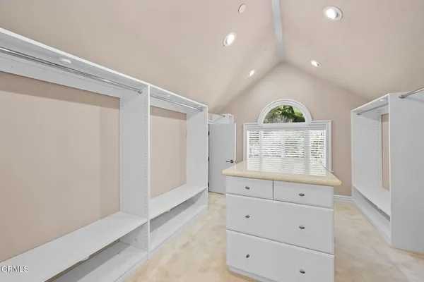 $3,688,000 | 3263 New York Drive, Pasadena, CA 91107