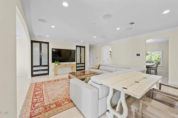 $3,688,000 | 3263 New York Drive, Pasadena, CA 91107