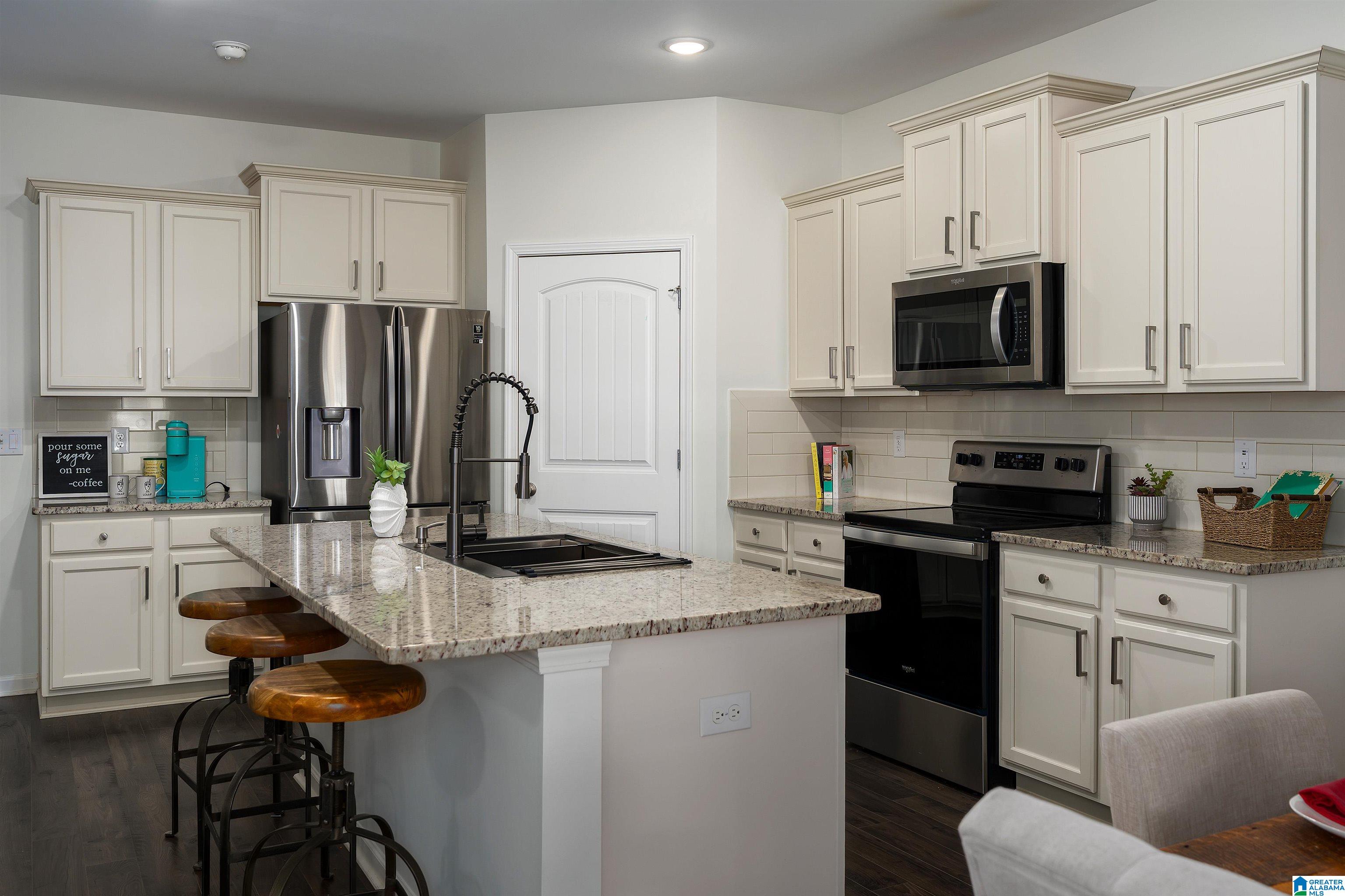 1009 Canvasback Way Alabaster, AL 35007 - Photo 11 of 49 Gallery Image 11