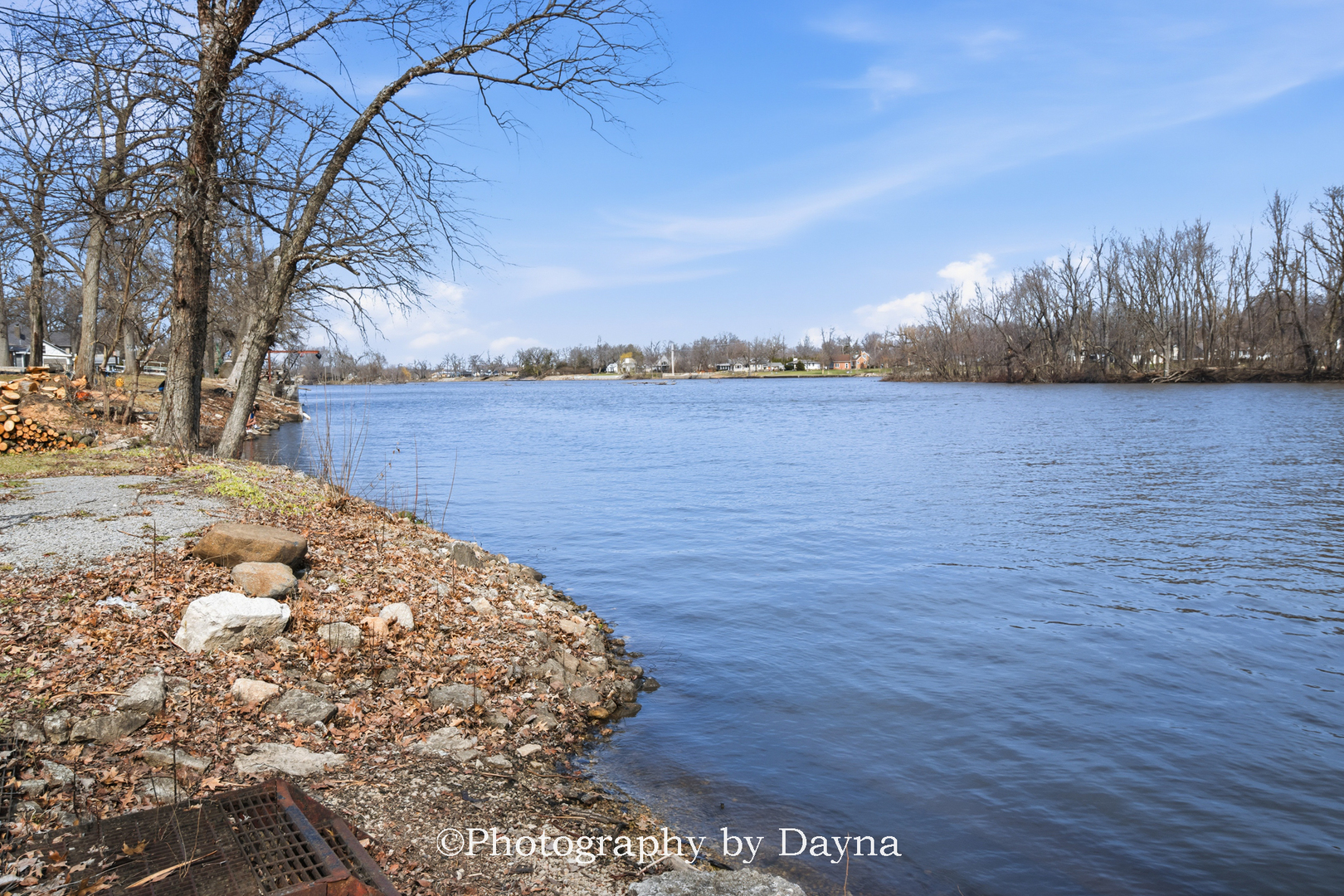 2857 River Road Kankakee, IL 60901 - Photo 2 of 35 a view of a lake