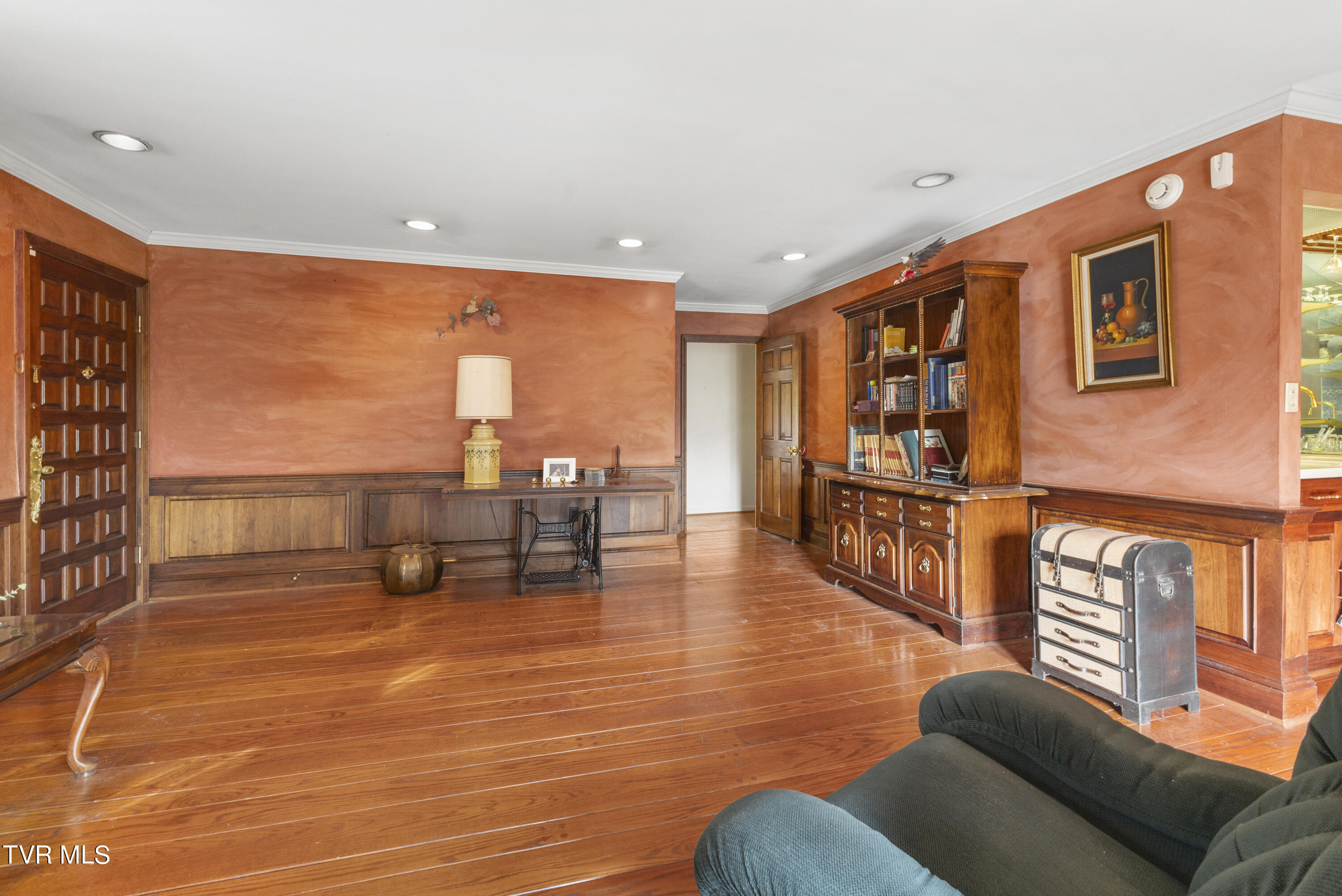 42 Green Tree Circle Bristol, VA 24201 - Photo 13 of 50 128A0112