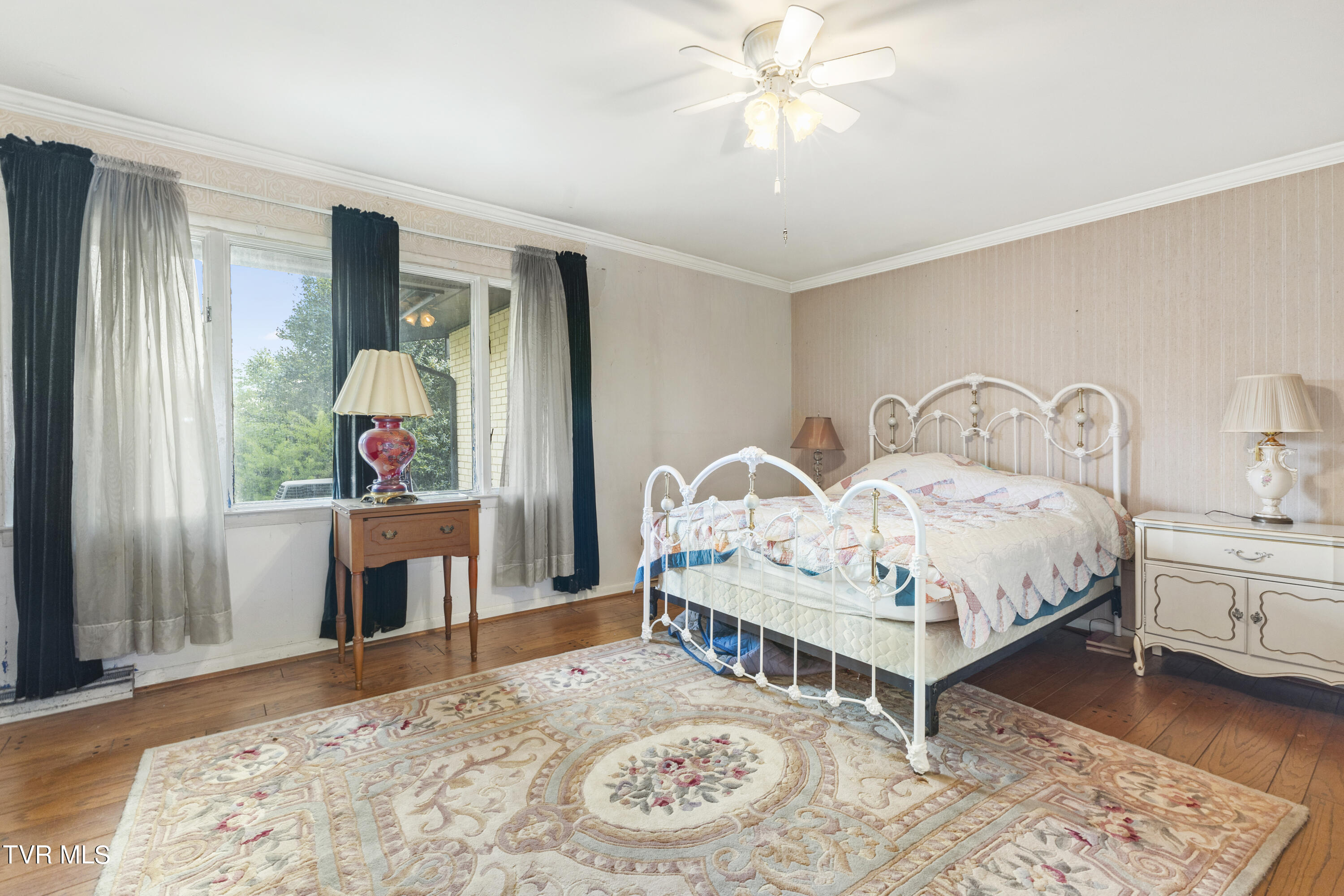 42 Green Tree Circle Bristol, VA 24201 - Photo 16 of 50 128A0122