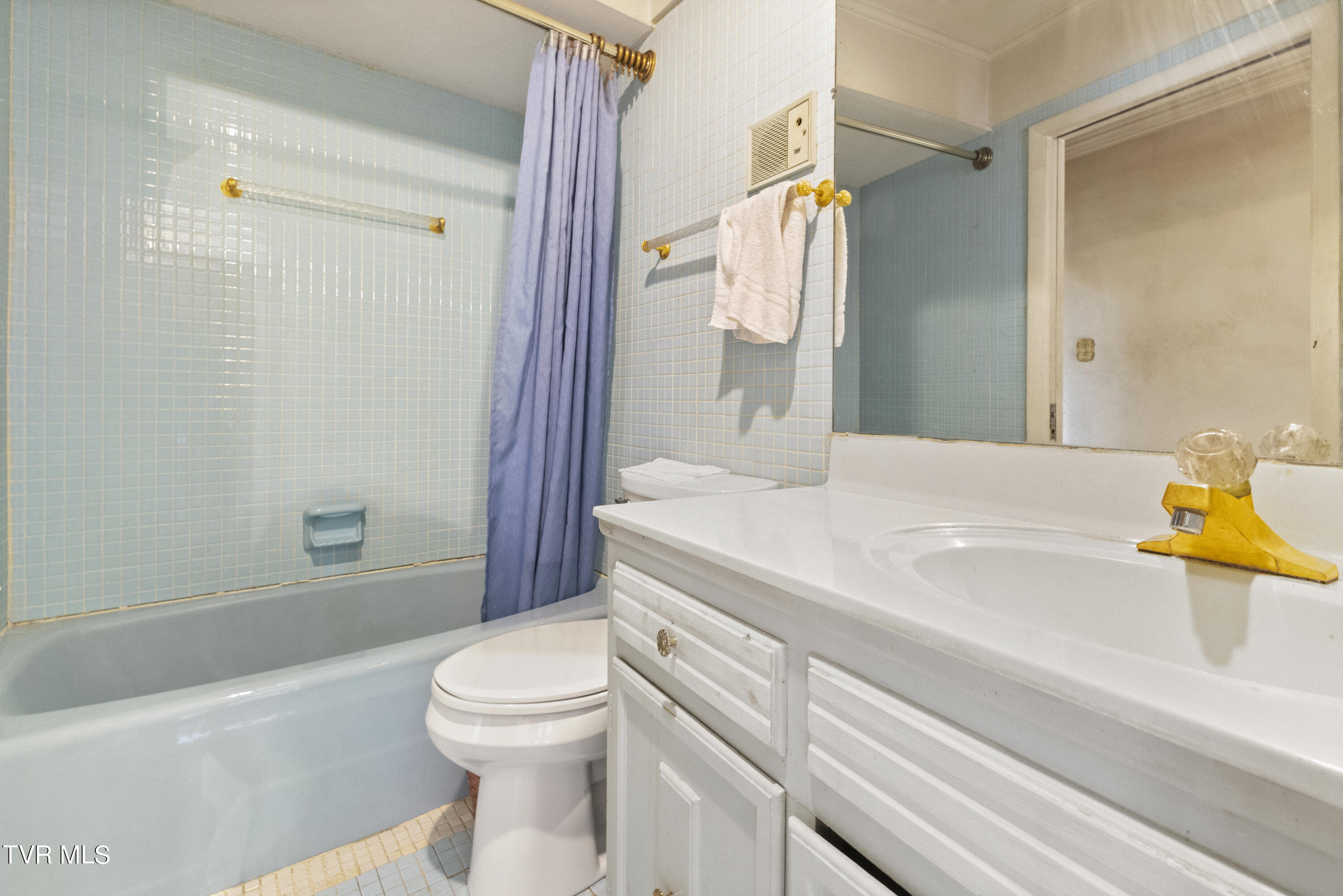 42 Green Tree Circle Bristol, VA 24201 - Photo 18 of 50 128A0130