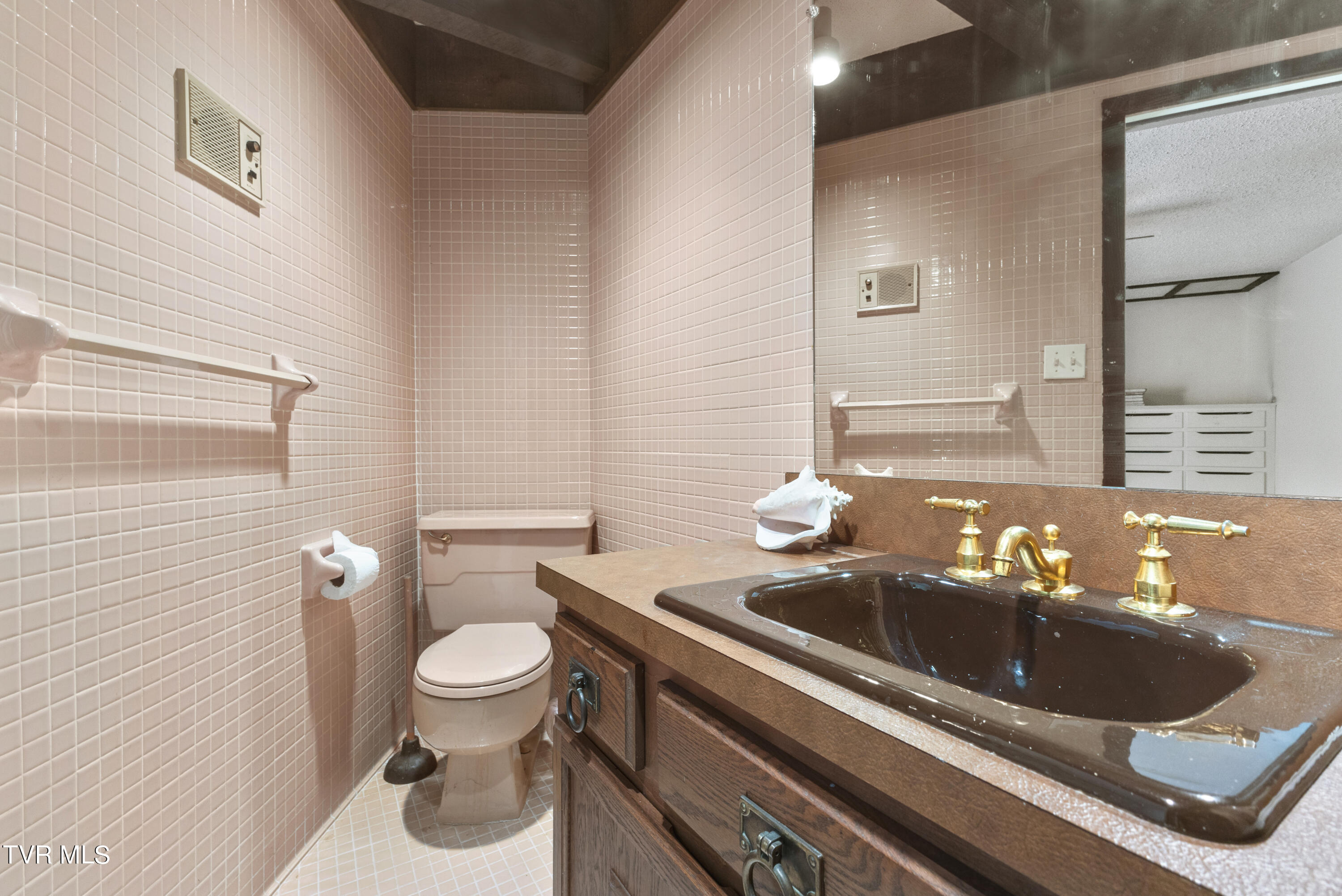 42 Green Tree Circle Bristol, VA 24201 - Photo 20 of 50 128A0137