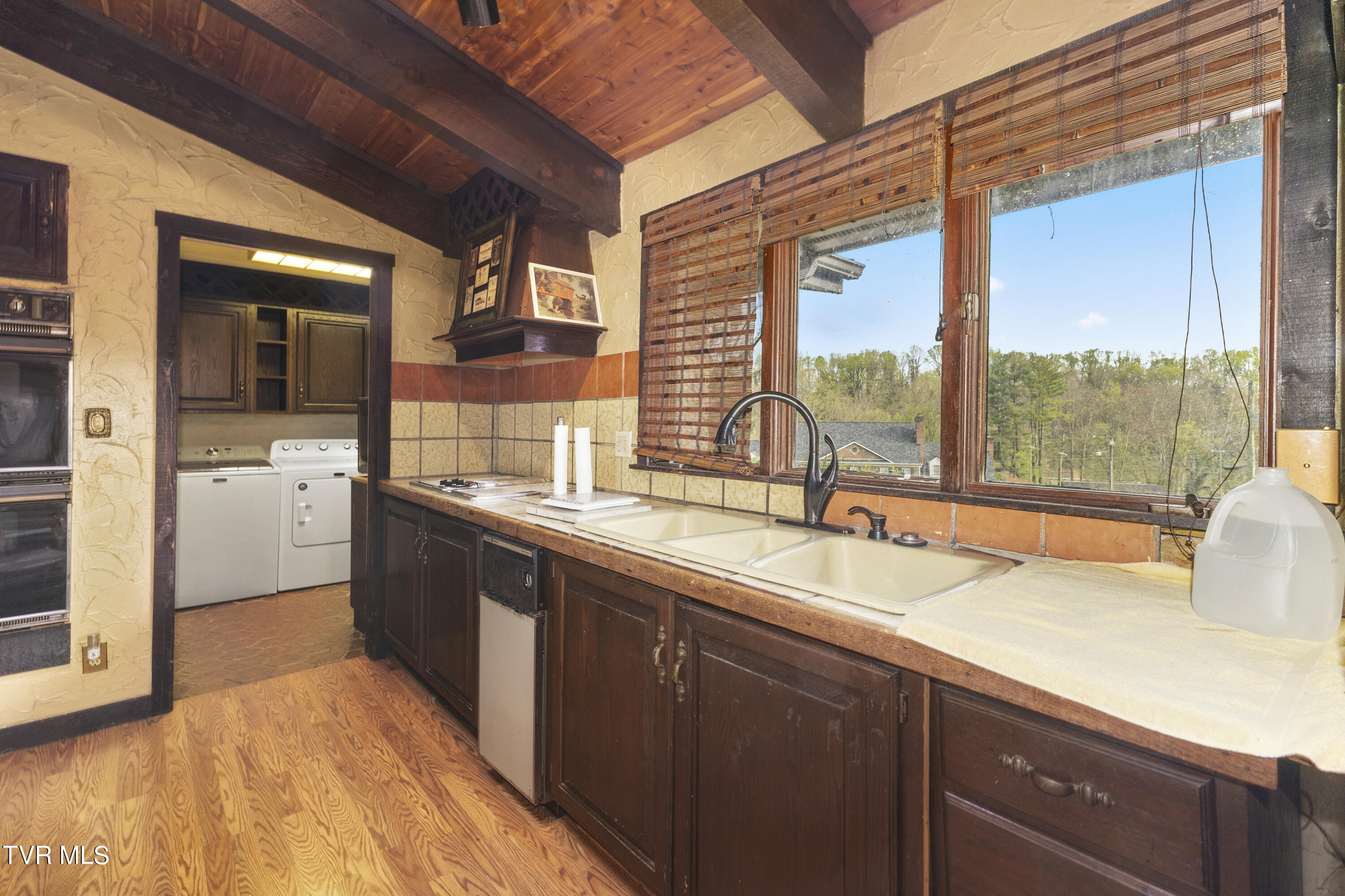 42 Green Tree Circle Bristol, VA 24201 - Photo 25 of 50 128A0158