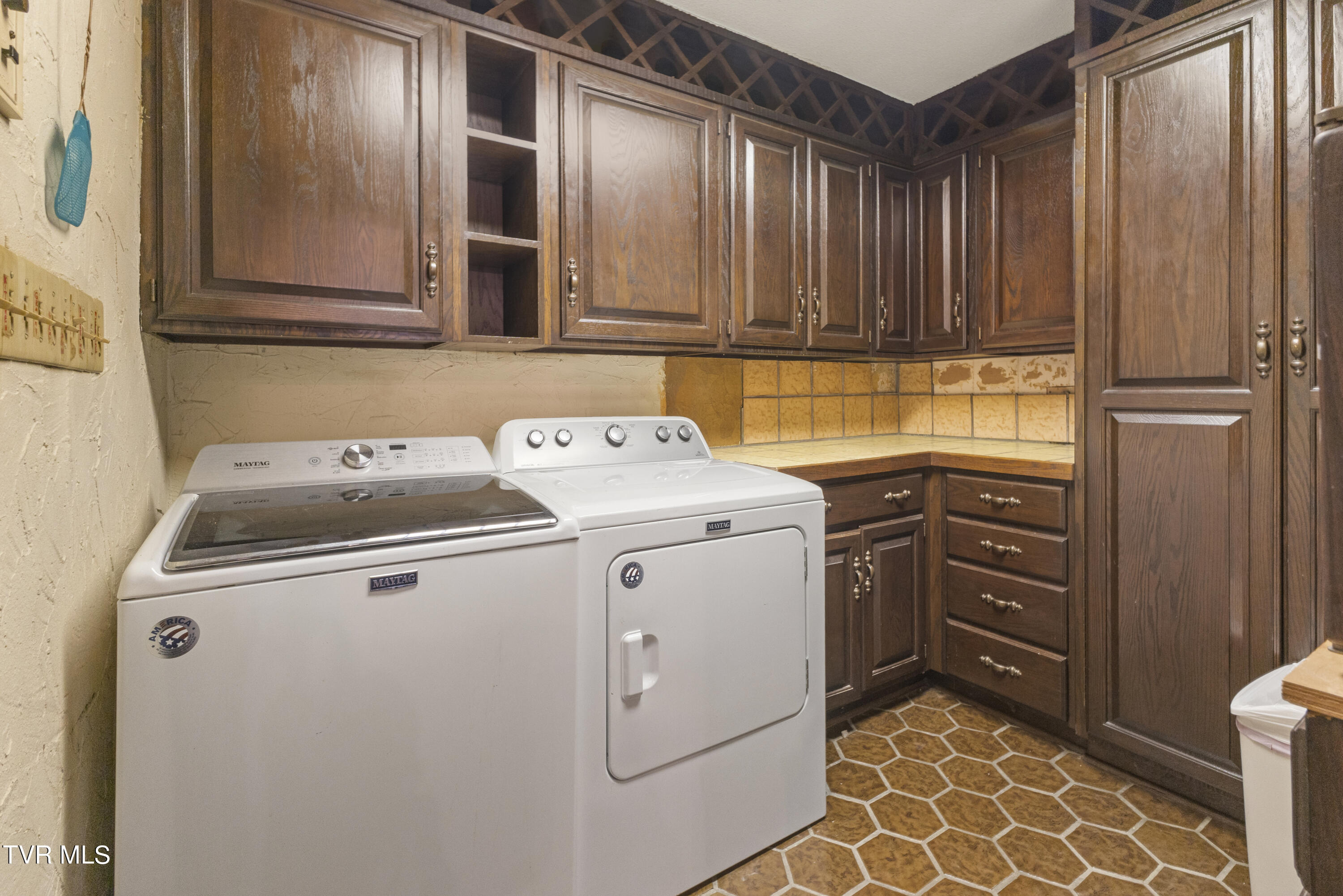 42 Green Tree Circle Bristol, VA 24201 - Photo 26 of 50 128A0161