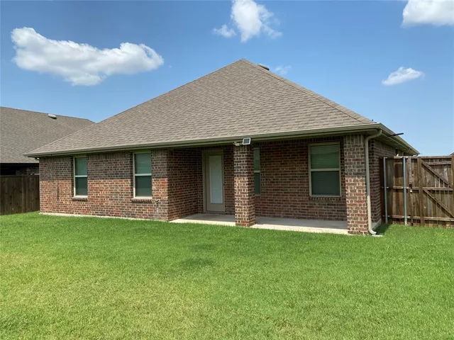 $2,295 | 255 Carolina Trace, Fate, TX 75189