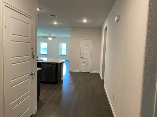 $2,295 | 255 Carolina Trace, Fate, TX 75189