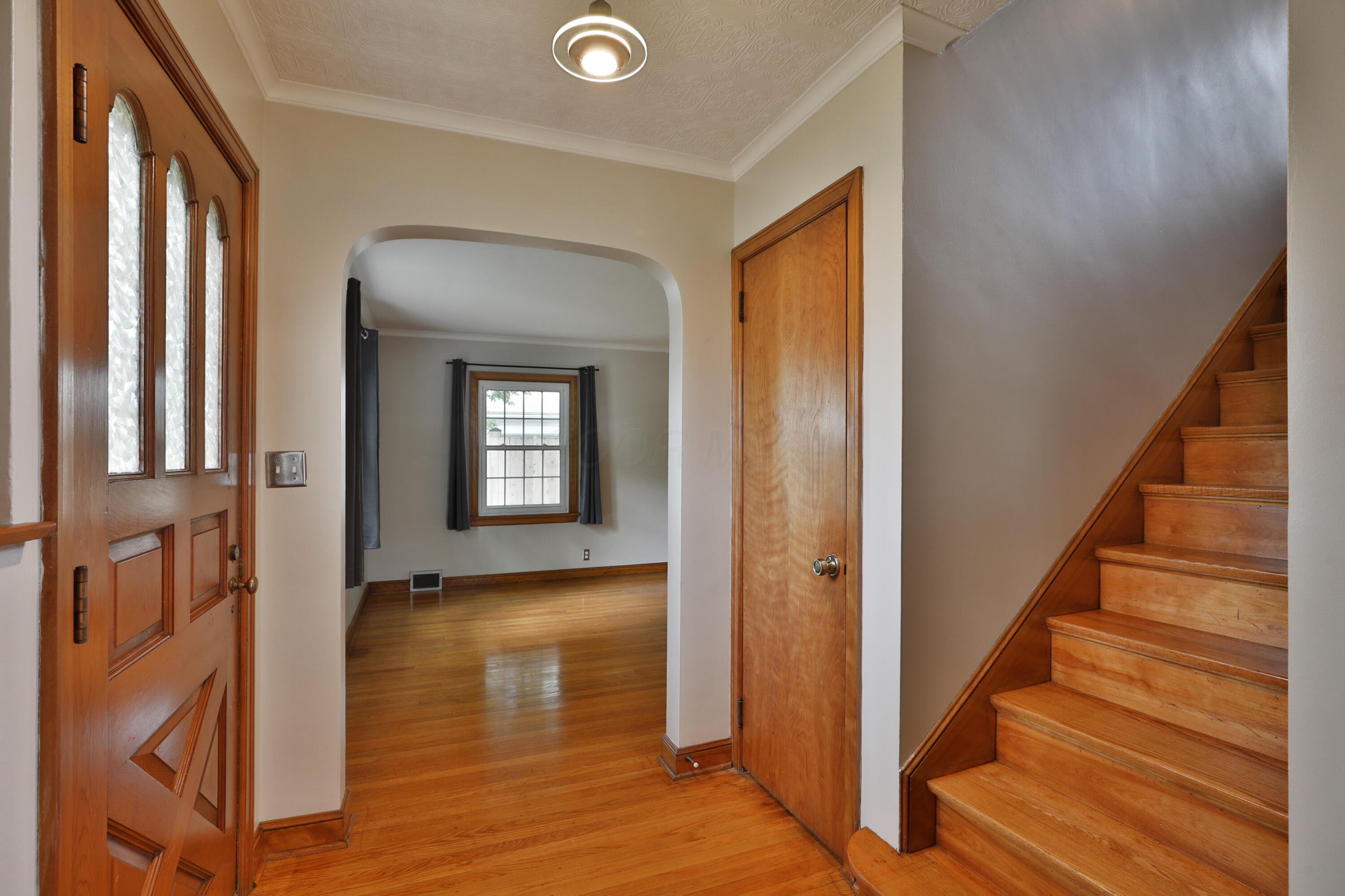 3220 Wicklow Road Columbus, OH 43204 - Photo 7 of 109 3220-Wicklow-07