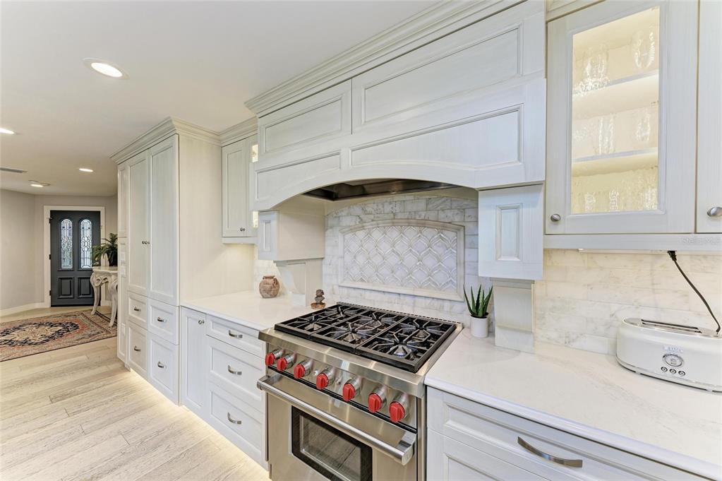 4473 Gulf Of Mexico Drive, Unit 4473 Longboat Key, FL 34228 - Photo 8 of 50