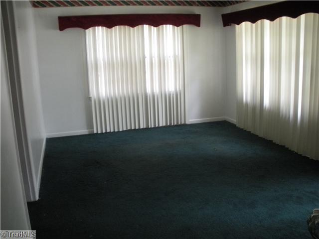 528 Radford Street High Point, NC 27260 - Photo 5 of 9 Living Room.
