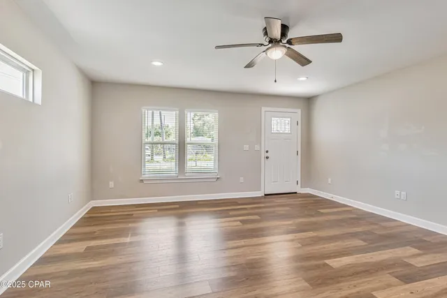 $1,900 | 3729 East 9th Street, Panama City, FL 32401