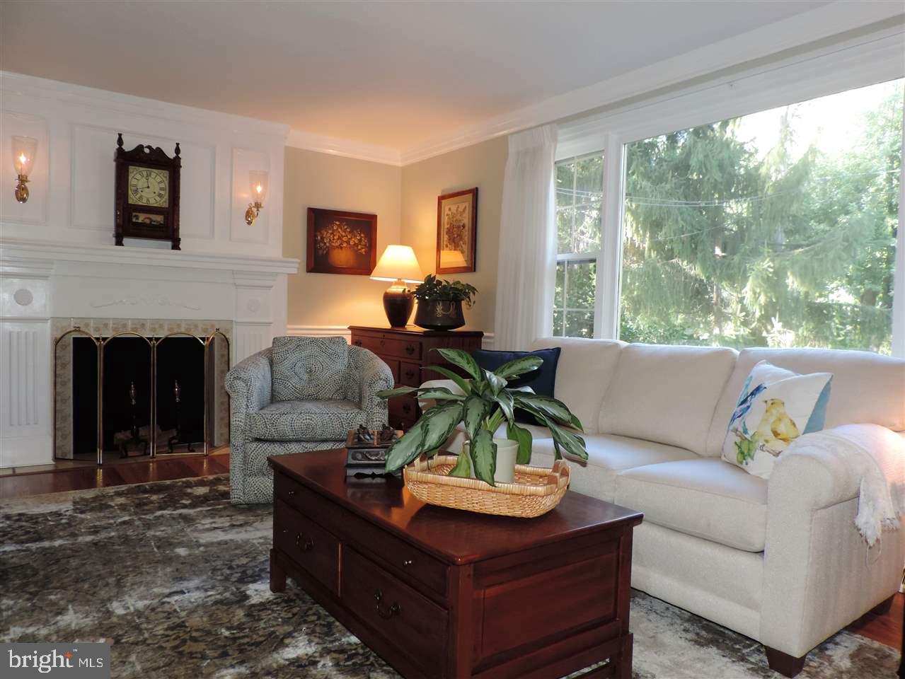 1812 Crestlyn Road York, PA 17403 - Photo 12 of 36 Gallery Image 12