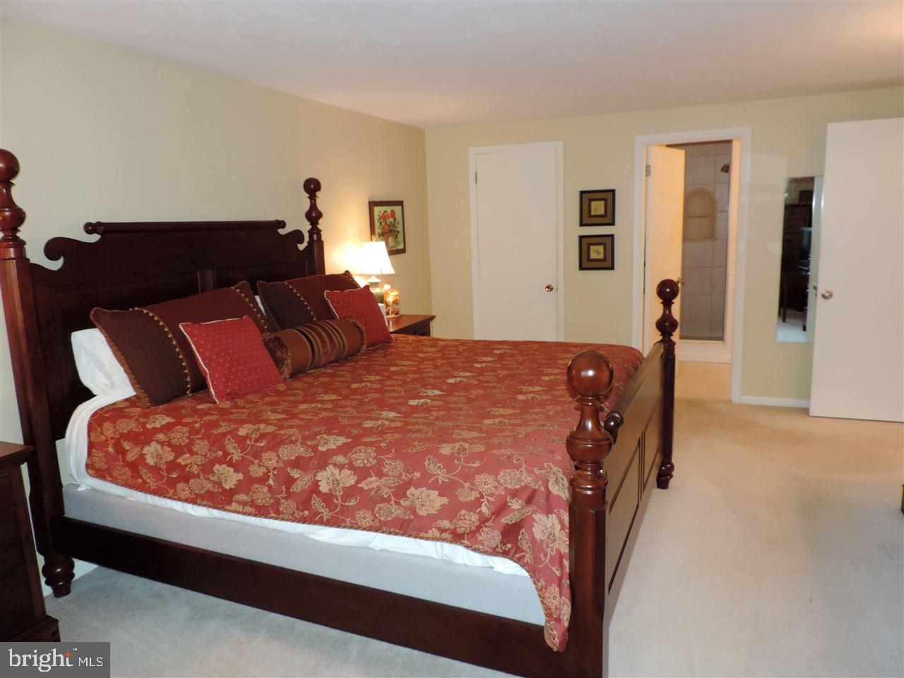 1812 Crestlyn Road York, PA 17403 - Photo 18 of 36 Gallery Image 18