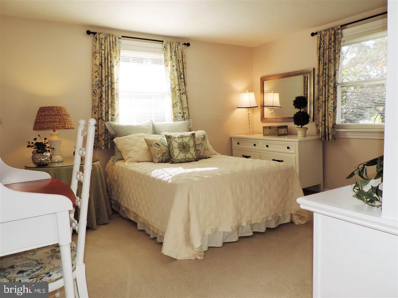 1812 Crestlyn Road York, PA 17403 - Photo 21 of 36 Gallery Image 21